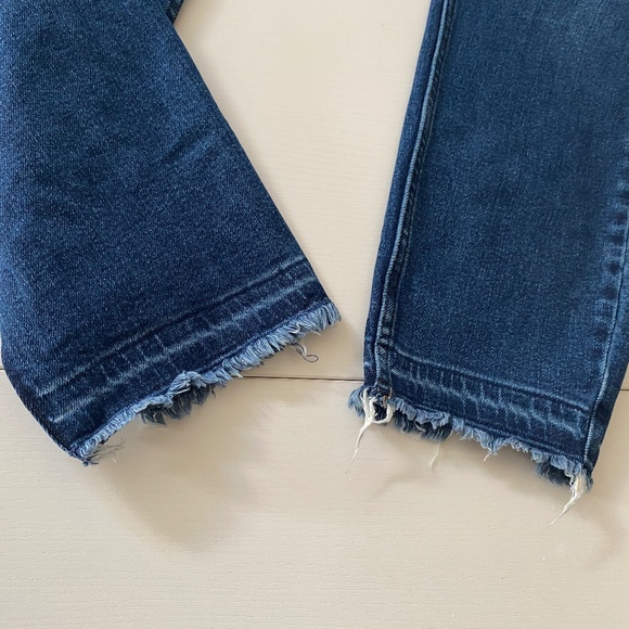 Judy Blue High Rise Slim Fit Medium Wash Released Hem Sz 13/31 - Picture 6 of 15